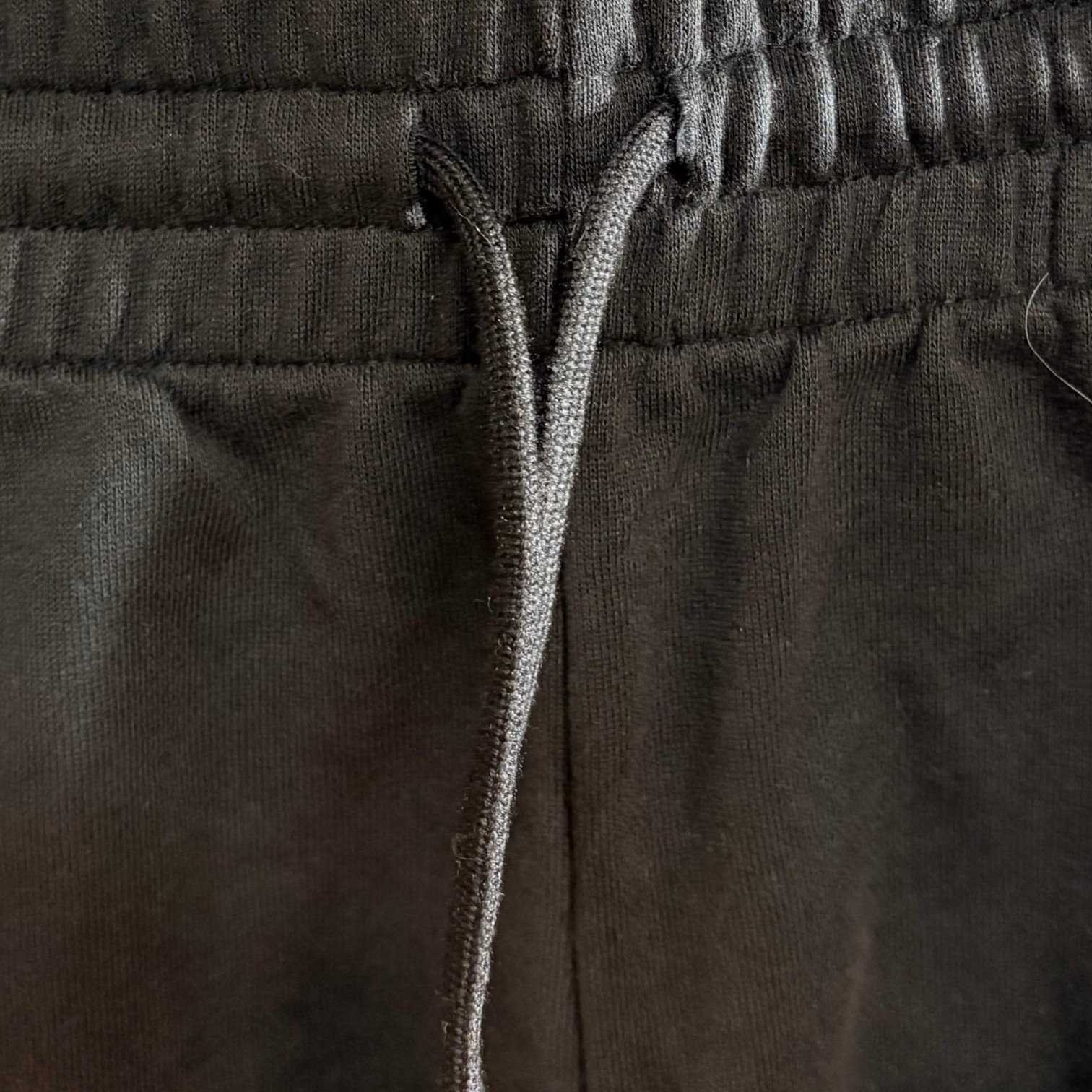 Short de sport noir et blanc T-L  Comme neuf - Vue 3 - 